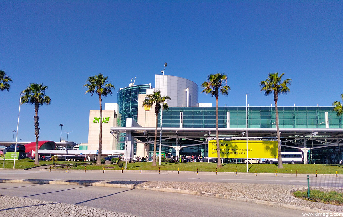 Lis Airport
